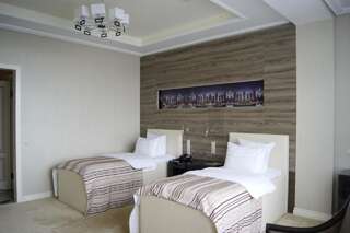 Гостиница «1000 и 1 ночь» Махачкала Двухместный номер «Комфорт» с 2 отдельными кроватями-1